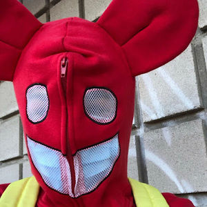 Meet your Posher, Thraxx